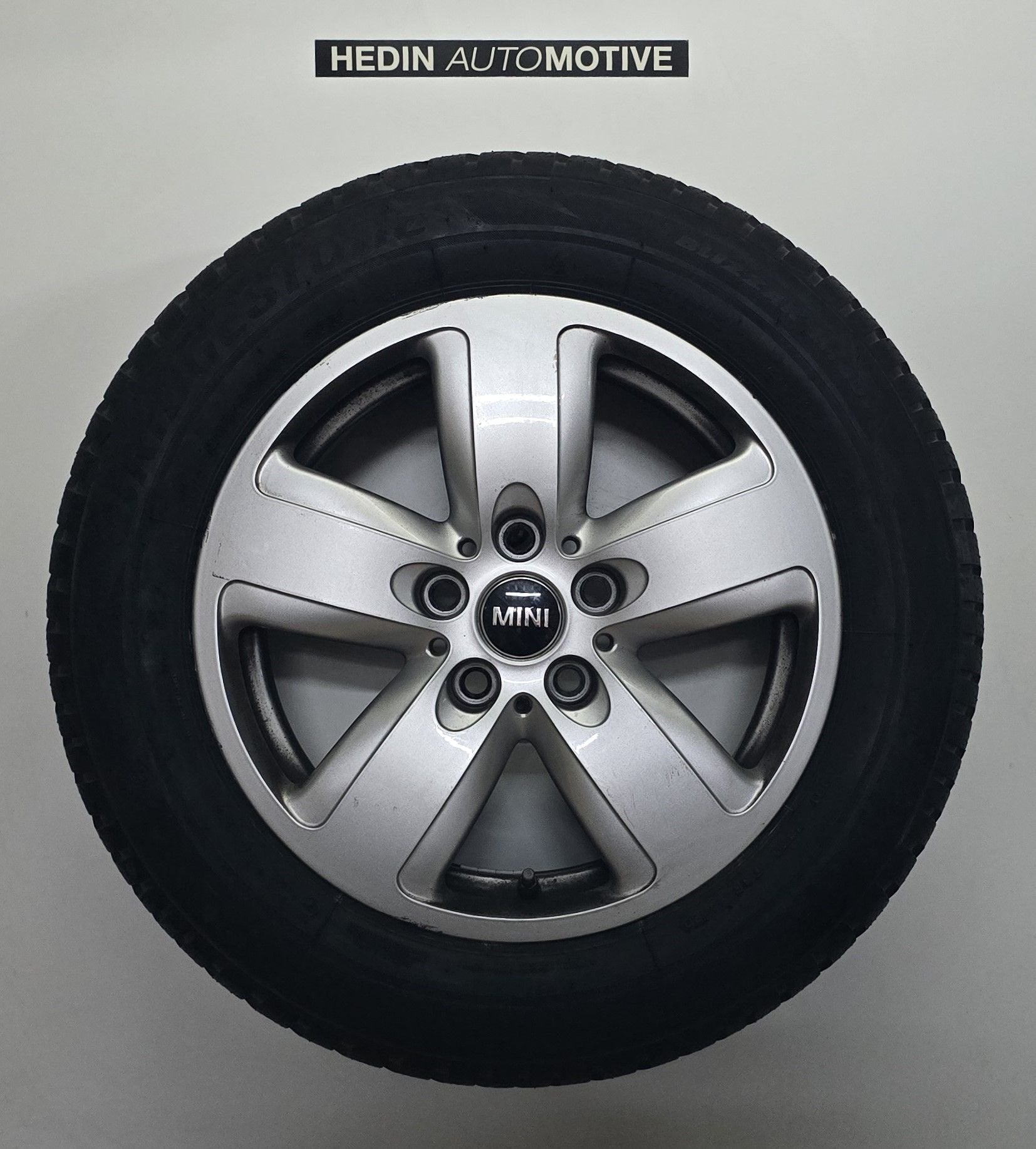 MINI Countryman (F60)  Styling 517  16" N/RFT + RDCi Winter, Auto-onderdelen, Banden en Velgen, Gebruikt, -, -, Banden en Velgen