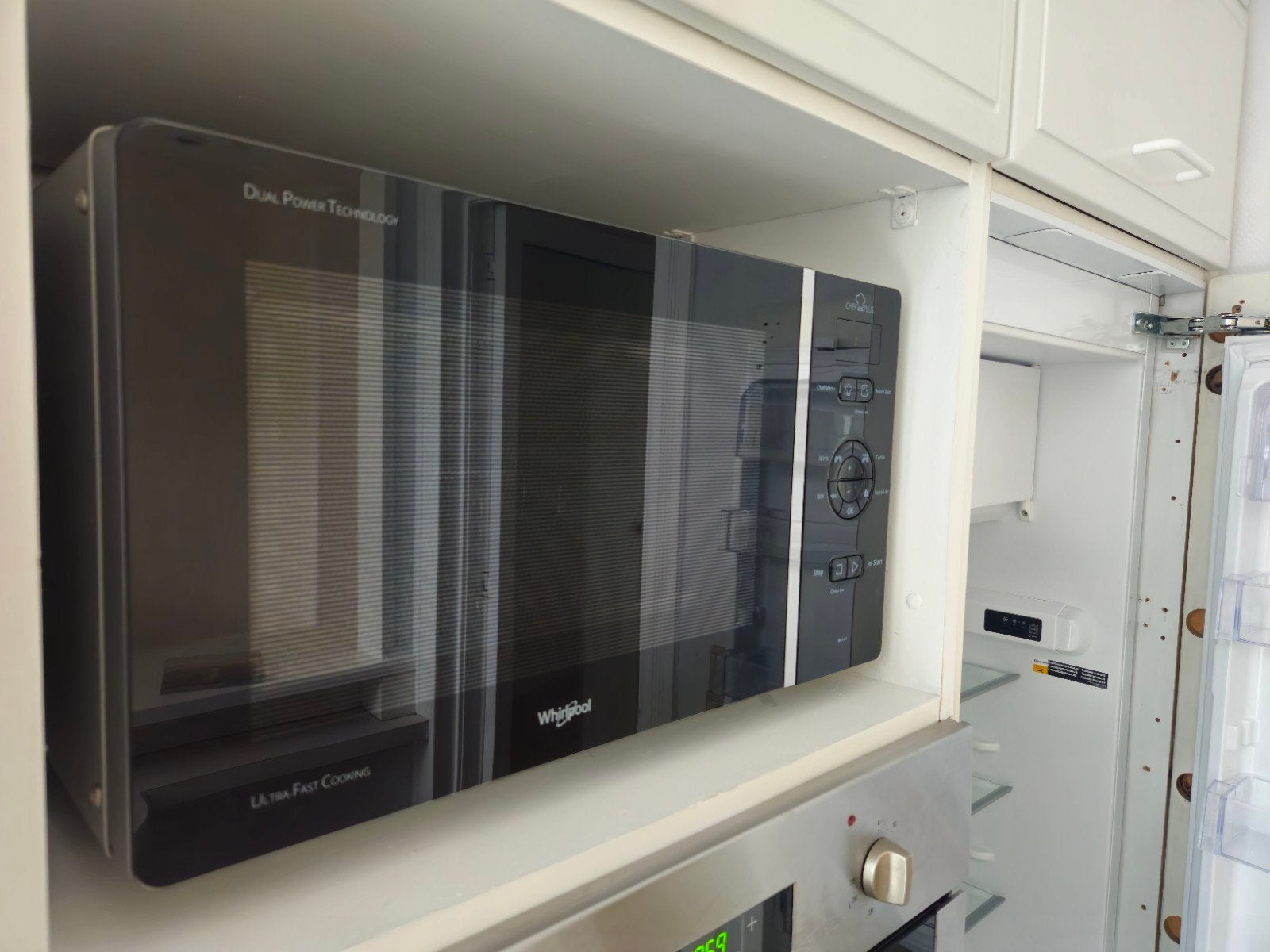 micro-onde Whirlpool, Enlèvement, Comme neuf, À Poser, Four à micro-ondes combiné