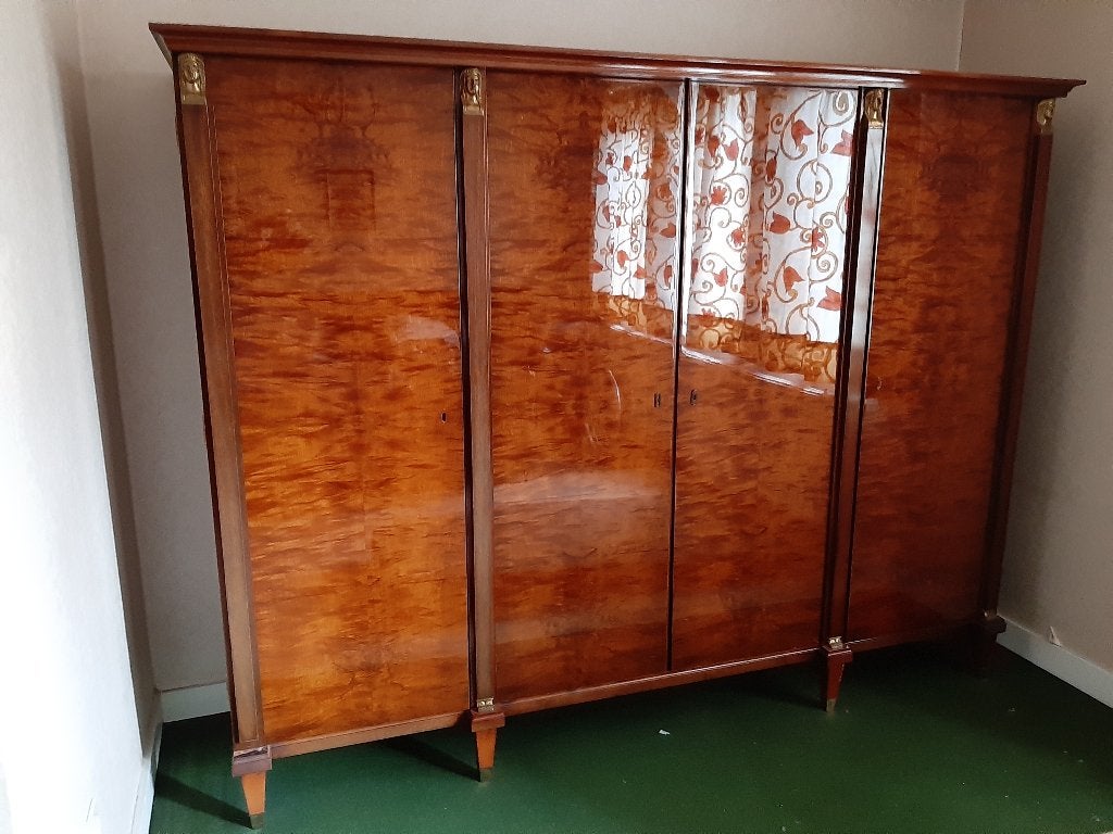 A donner Armoire Penderie en acajou. Parfait état, Ophalen, Gebruikt, Met lade(s), 200 cm of meer