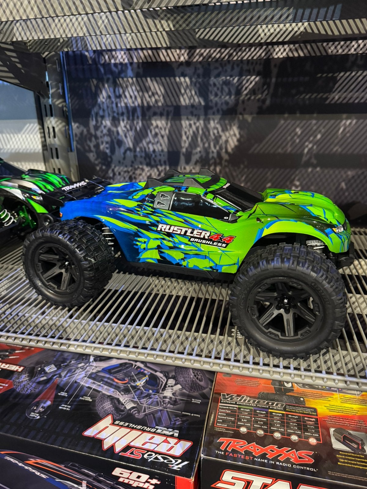 Traxxas Rustler 4x4 Vxl Nieuw model, Enlèvement ou Envoi, Neuf