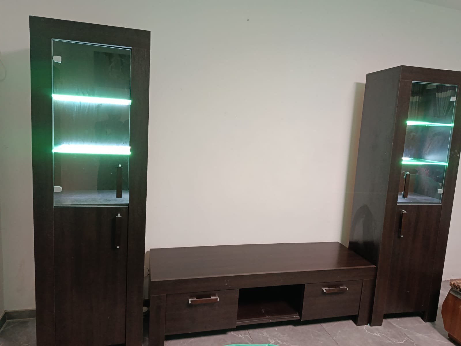 Ensemble de meubles de salon avec vitrines lumineuses, Maison & Meubles, Enlèvement, Verre, Avec tiroir(s)