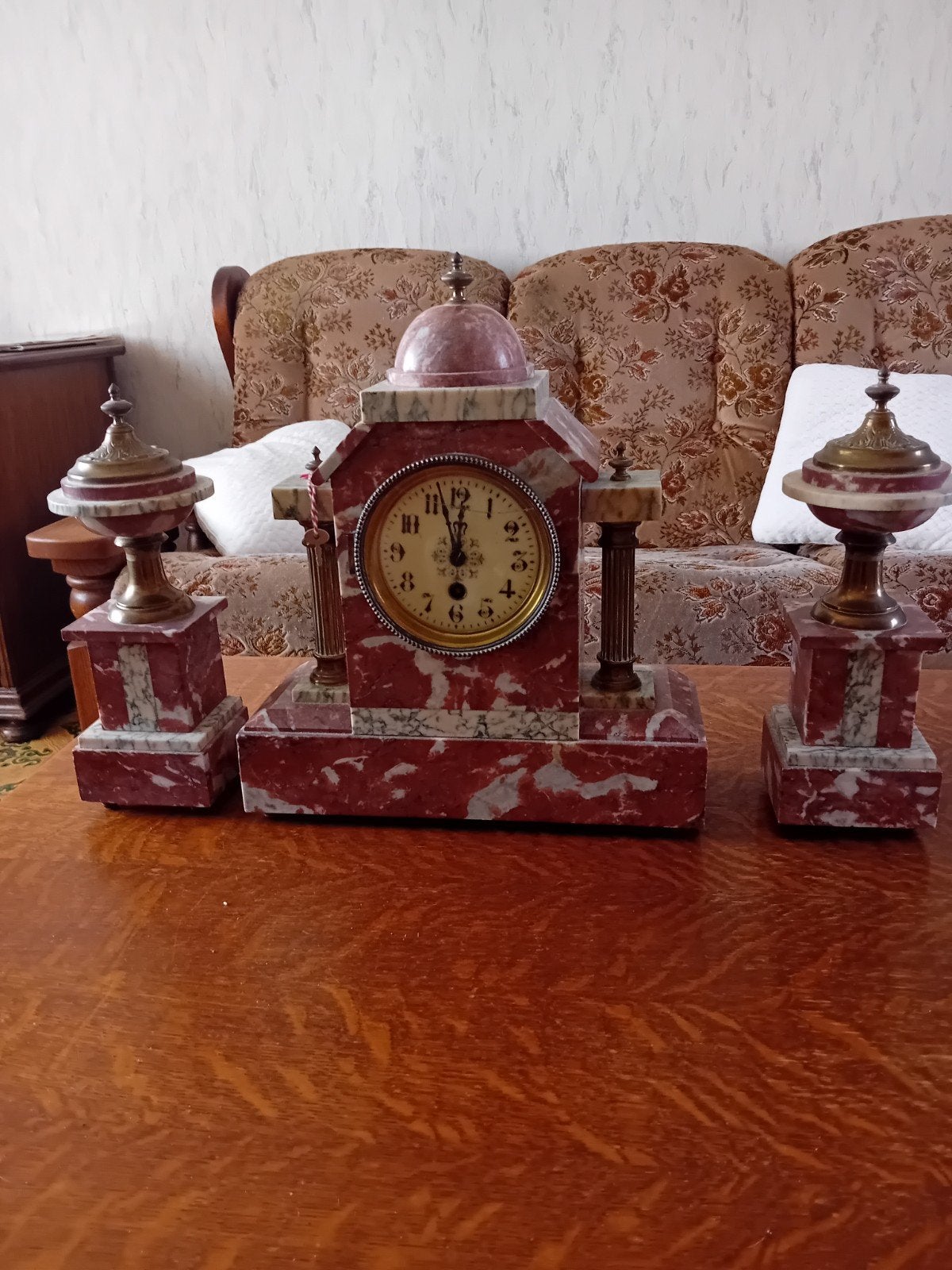 Antieke klok met 2 staanders, Antiek en Kunst, Ophalen