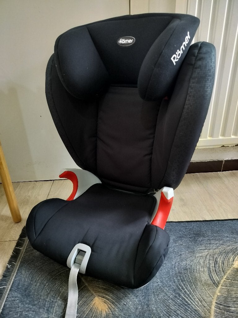 Réhausseur Romer avec Isofix 15-36kg, Enfants & Bébés, Sièges auto, Romer, Enlèvement, Protection latérale, Isofix