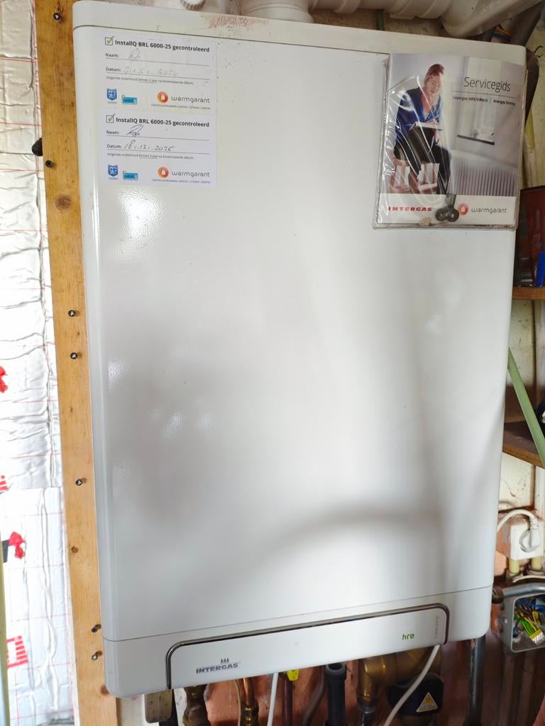 KOOPJE! Intergas combi 28/24 A CV-ketel 3 jaar met onderhoud, Doe-het-zelf en Bouw, Chauffageketels en Boilers, Zo goed als nieuw