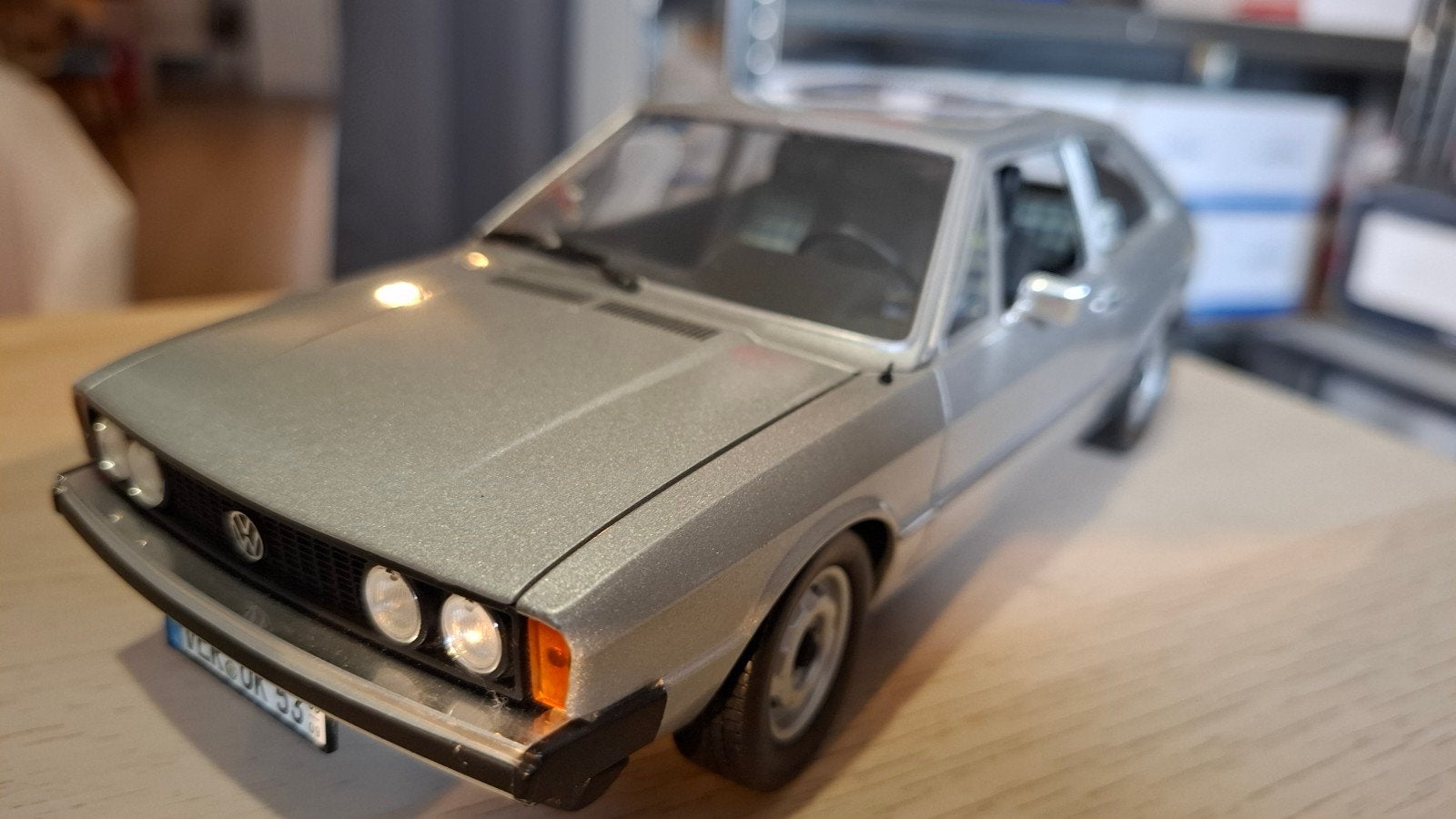 voiture miniature 18eme, Hobby en Vrije tijd, Modelauto's | 1:18, Ophalen of Verzenden, Revell