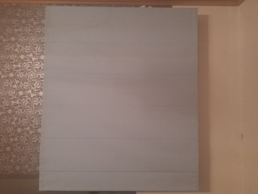2 rolgordijnen gordijnen lichtblauw screens, Ophalen, 100 tot 150 cm, Blauw, Zo goed als nieuw