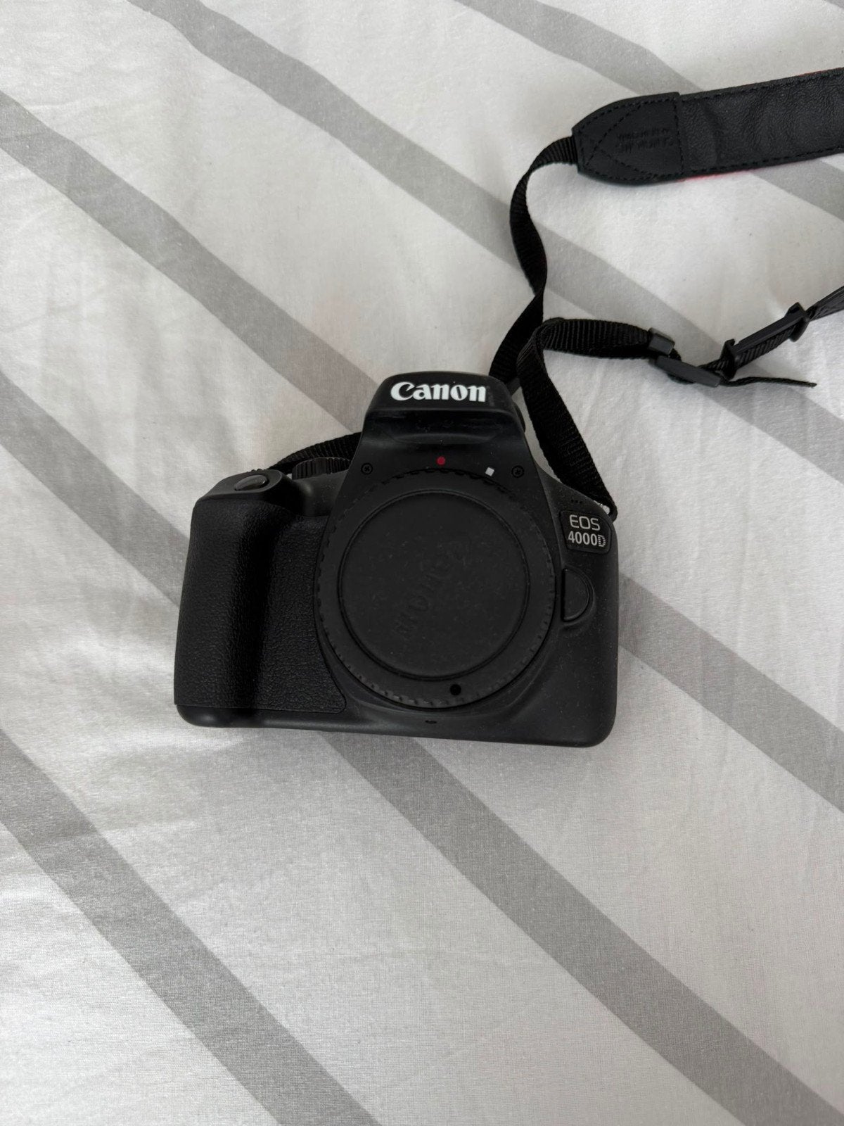 Canon EOS 4000D, Ophalen, Zo goed als nieuw, Oplader, Canon