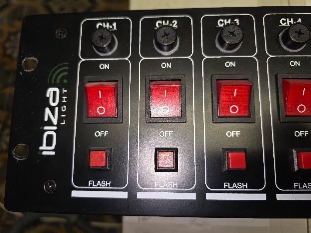Light DJ-schakelkast, Muziek en Instrumenten, Ophalen, Zo goed als nieuw, Overige typen
