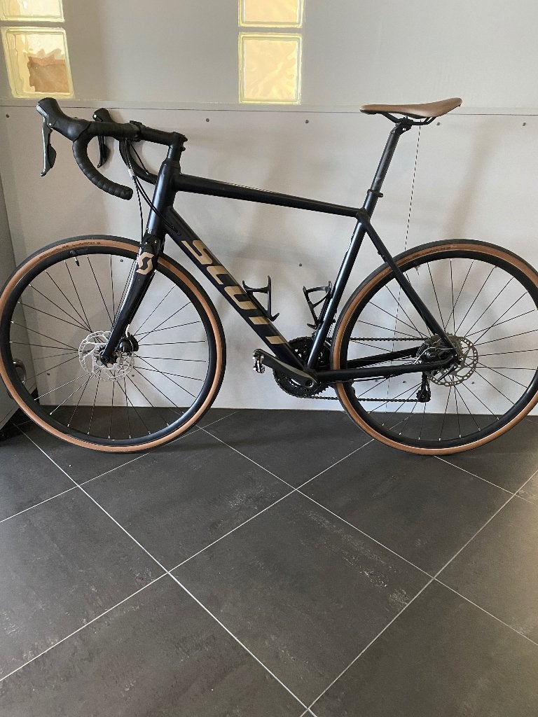 Racefiets Scott, Zo goed als nieuw, 15 tot 20 versnellingen, Schijfrem, Ophalen