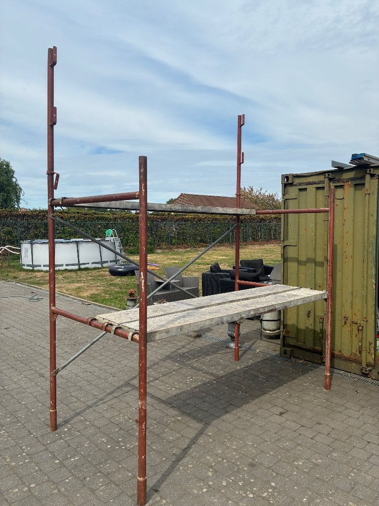 Kleine stelling!, Doe-het-zelf en Bouw, Ophalen, Zo goed als nieuw, IJzer