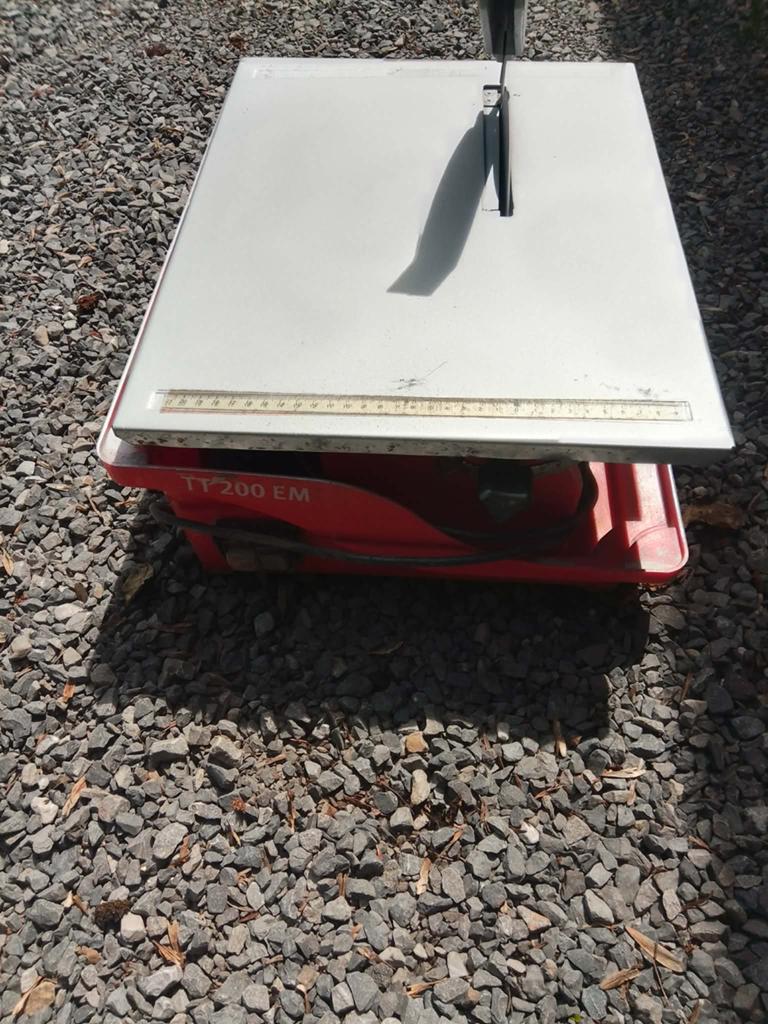 Carreleuse electrique avec boite de transport, Bricolage & Construction, Enlèvement, Utilisé