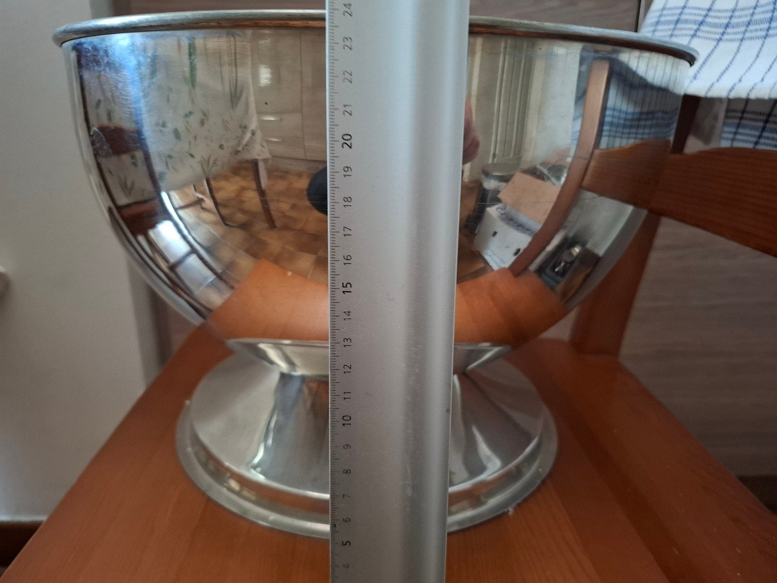 Mooie champagne schaal, Ophalen, Op voet, Rond, Koeler of IJsemmer