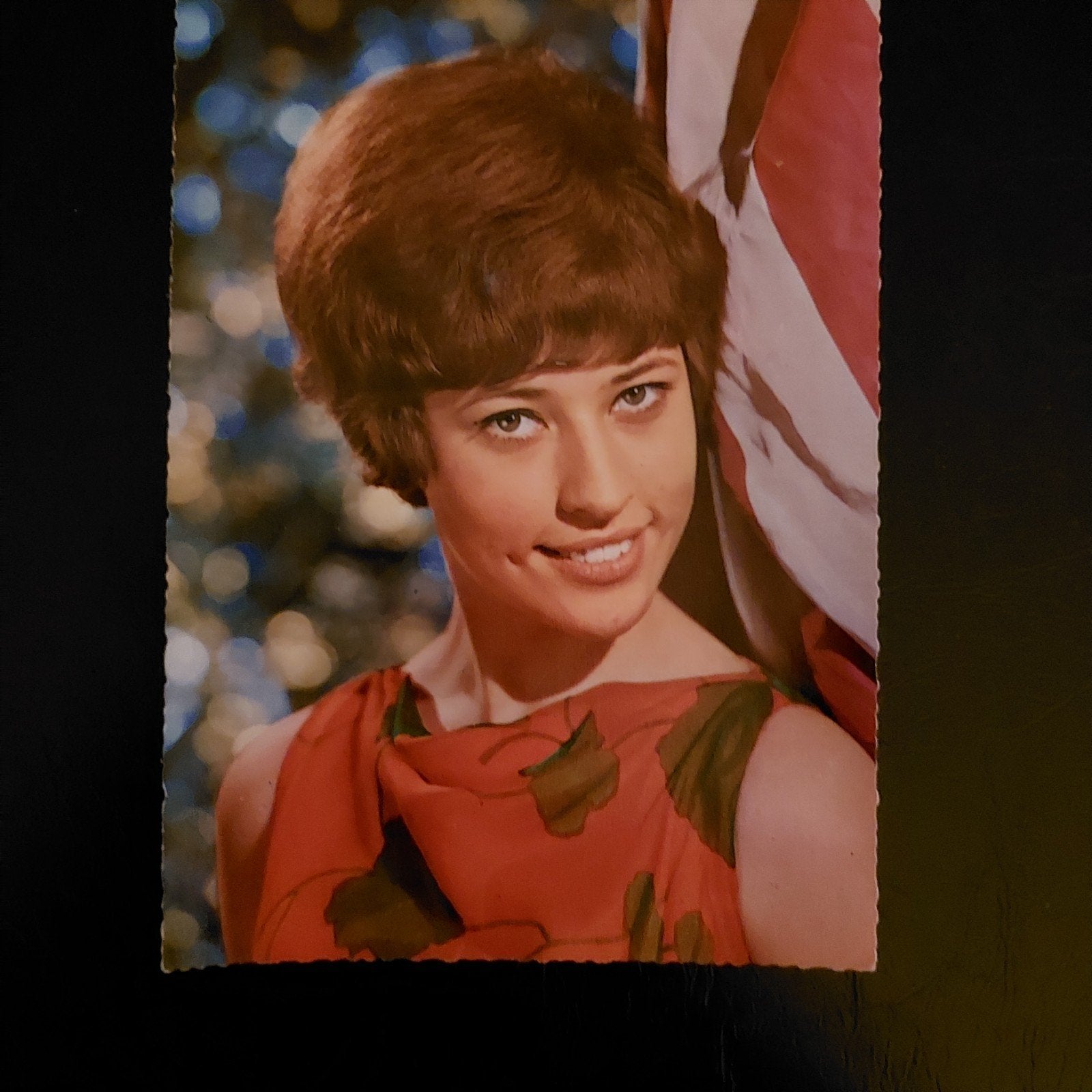 fotokaart zangeres Tonia, Ophalen of Verzenden
