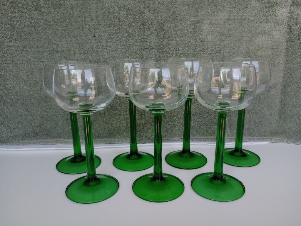 7x vintage glazen op groene voet, Verzamelen, Ophalen of Verzenden, Zo goed als nieuw, Overige typen