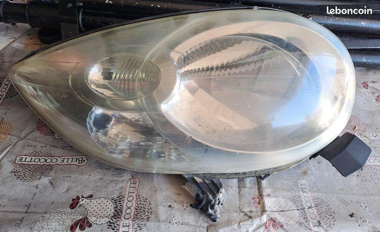 un phare de voiture droit, Ophalen, Citroën