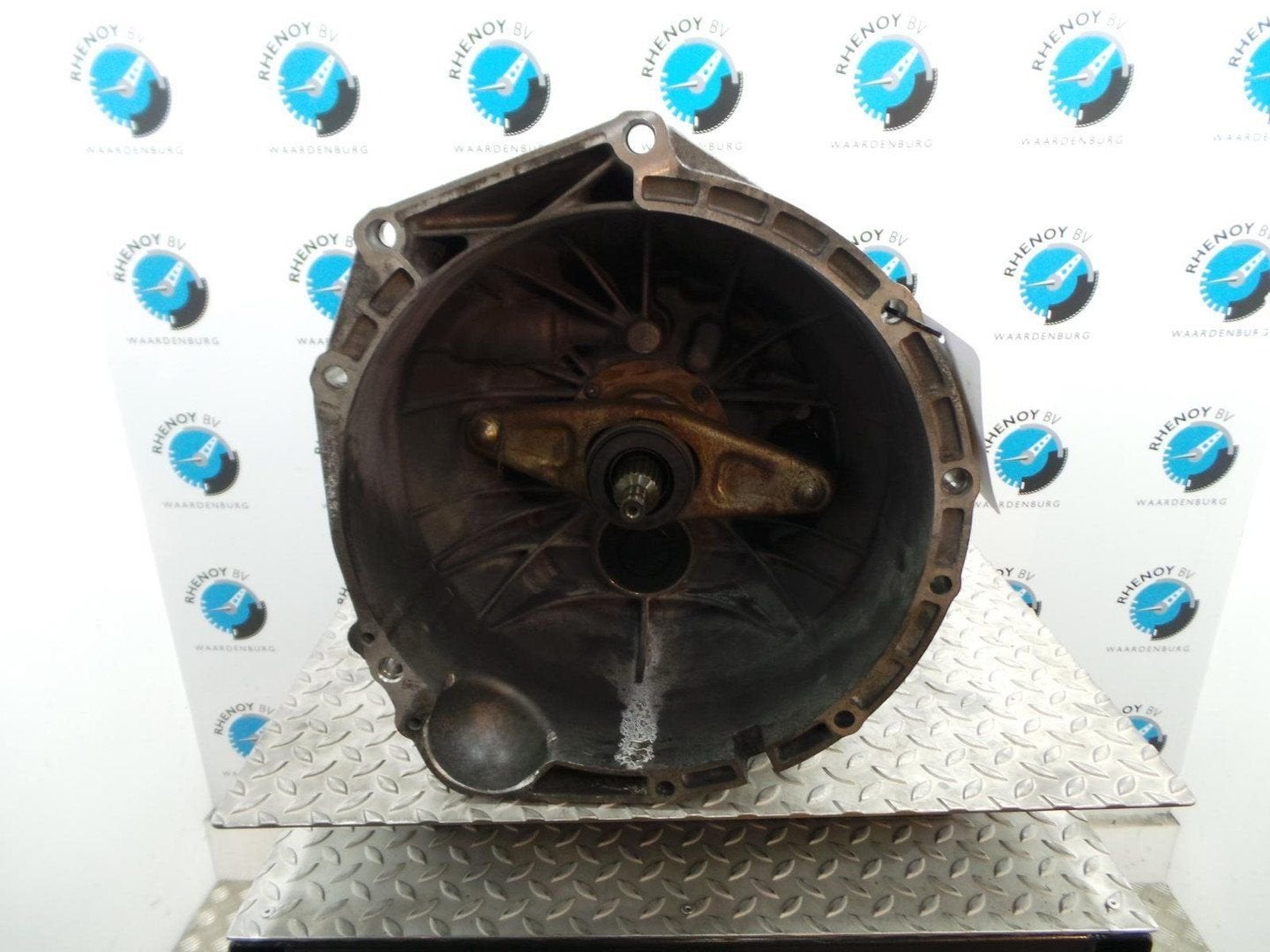 BMW 3 SERIES TRANSMISSIE / VERSNELLINGSBAK 2009, Ophalen of Verzenden, Gebruikt, Stiba lid