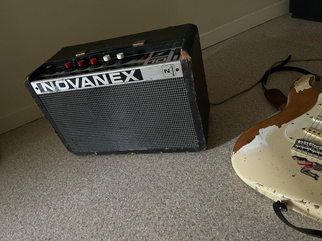 Vintage Novanex Automatic 10 (1978) te repareren, Muziek en Instrumenten, Versterkers | Bas en Gitaar, Ophalen of Verzenden, Gebruikt
