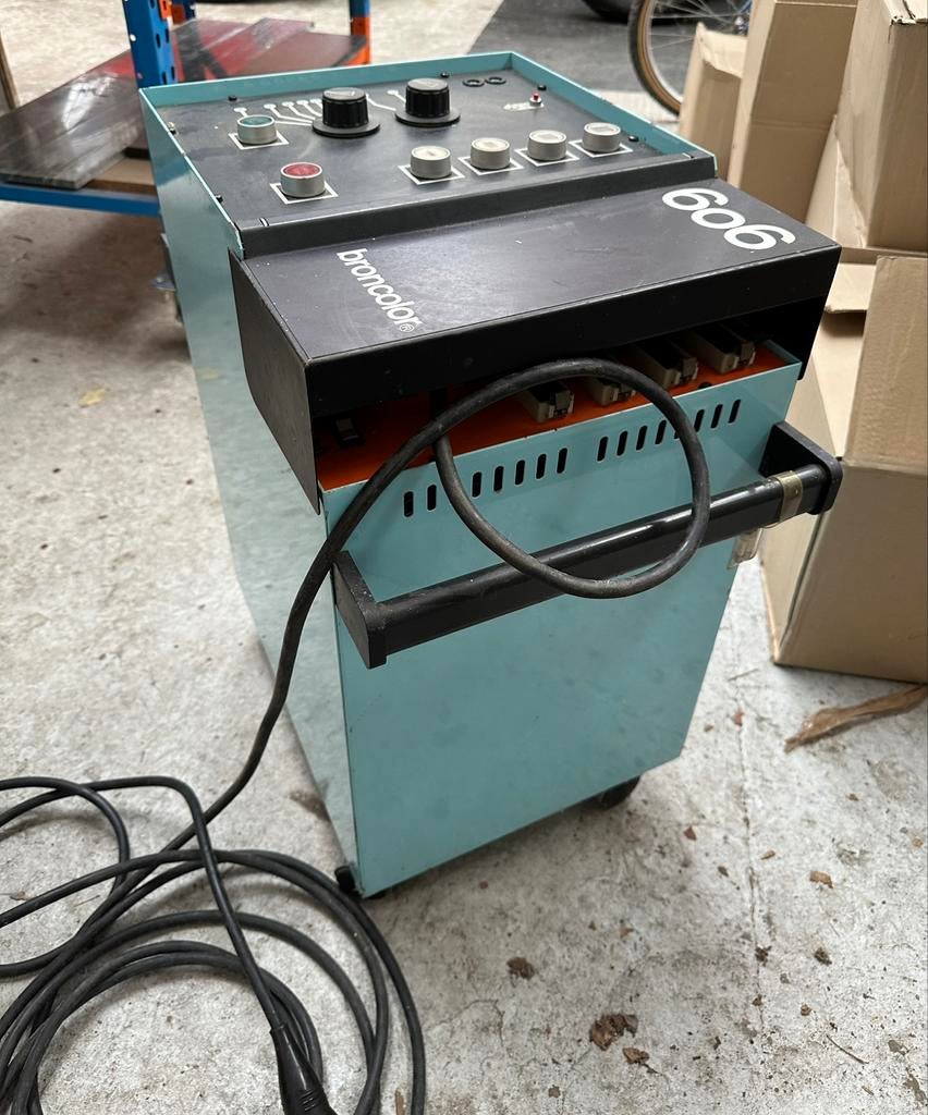 Générateur flash Broncolor 606, Utilisé, Lampe ou Kit de flash