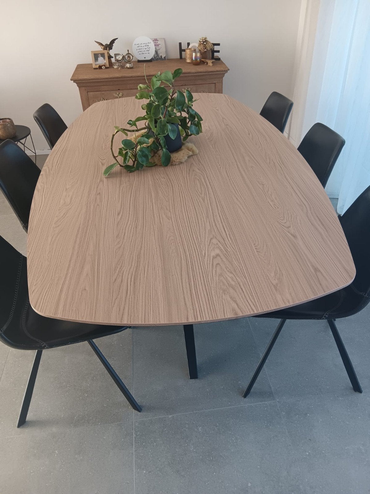 Eetkamer, Ophalen