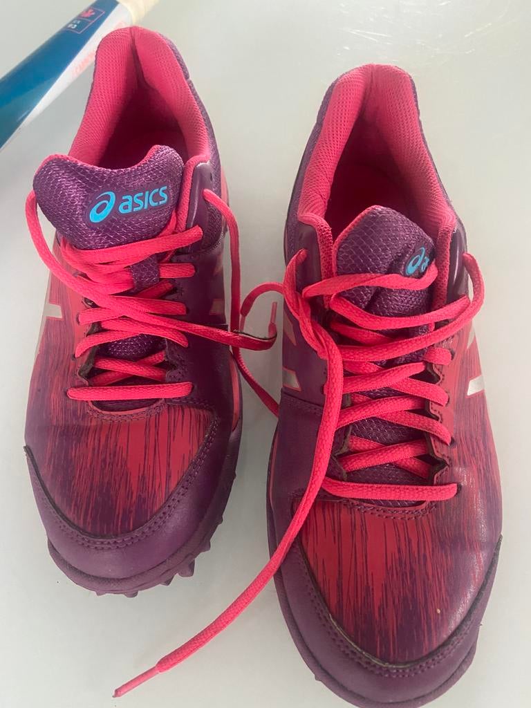 Hockeyschoenen, Sports & Fitness, Hockey, Enlèvement, Comme neuf