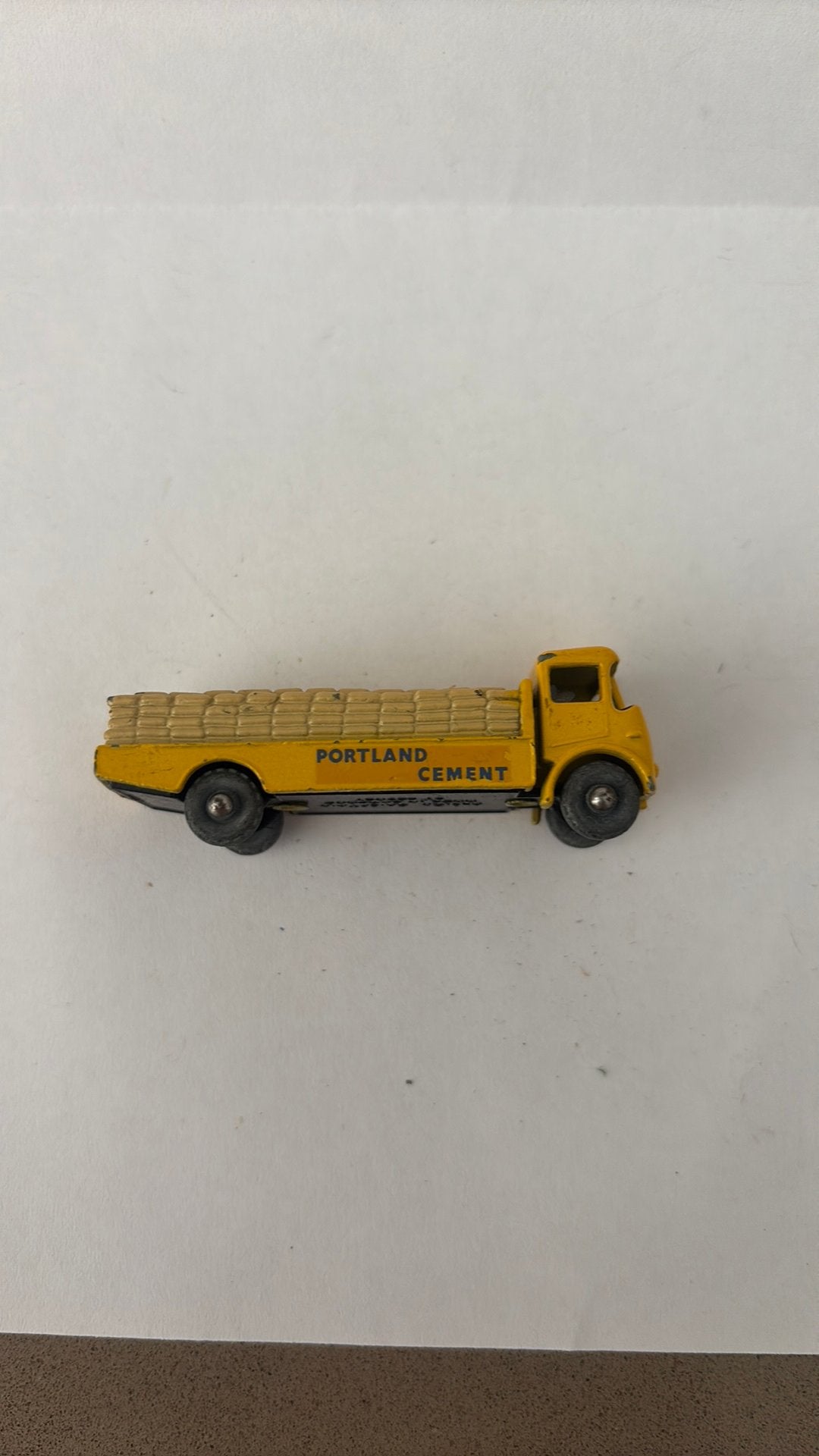 Camion ciment lesney, Hobby en Vrije tijd, Ophalen of Verzenden, Zo goed als nieuw