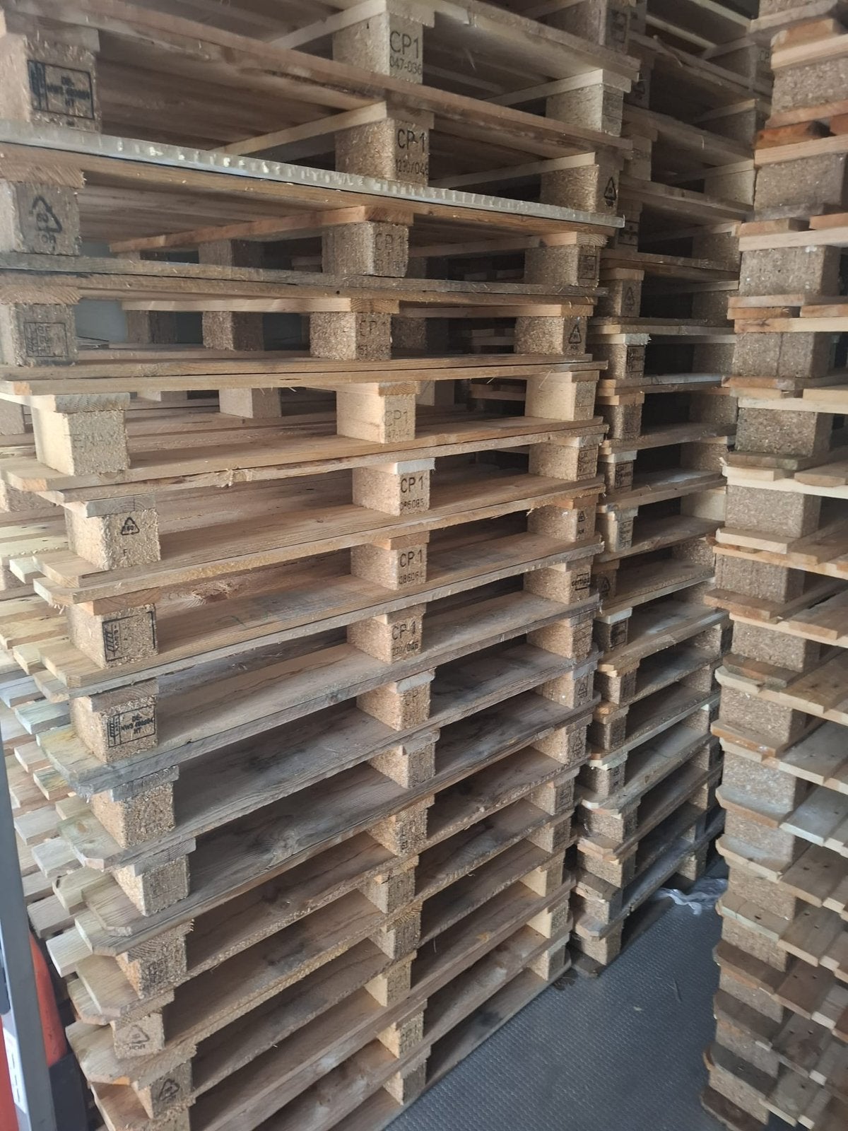Cp1 pallets, Ophalen, Zo goed als nieuw