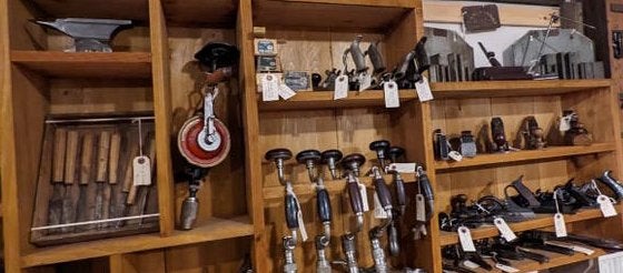 Gezocht handgereedschap : winkelvoorraad magazijn voorraad, Enlèvement