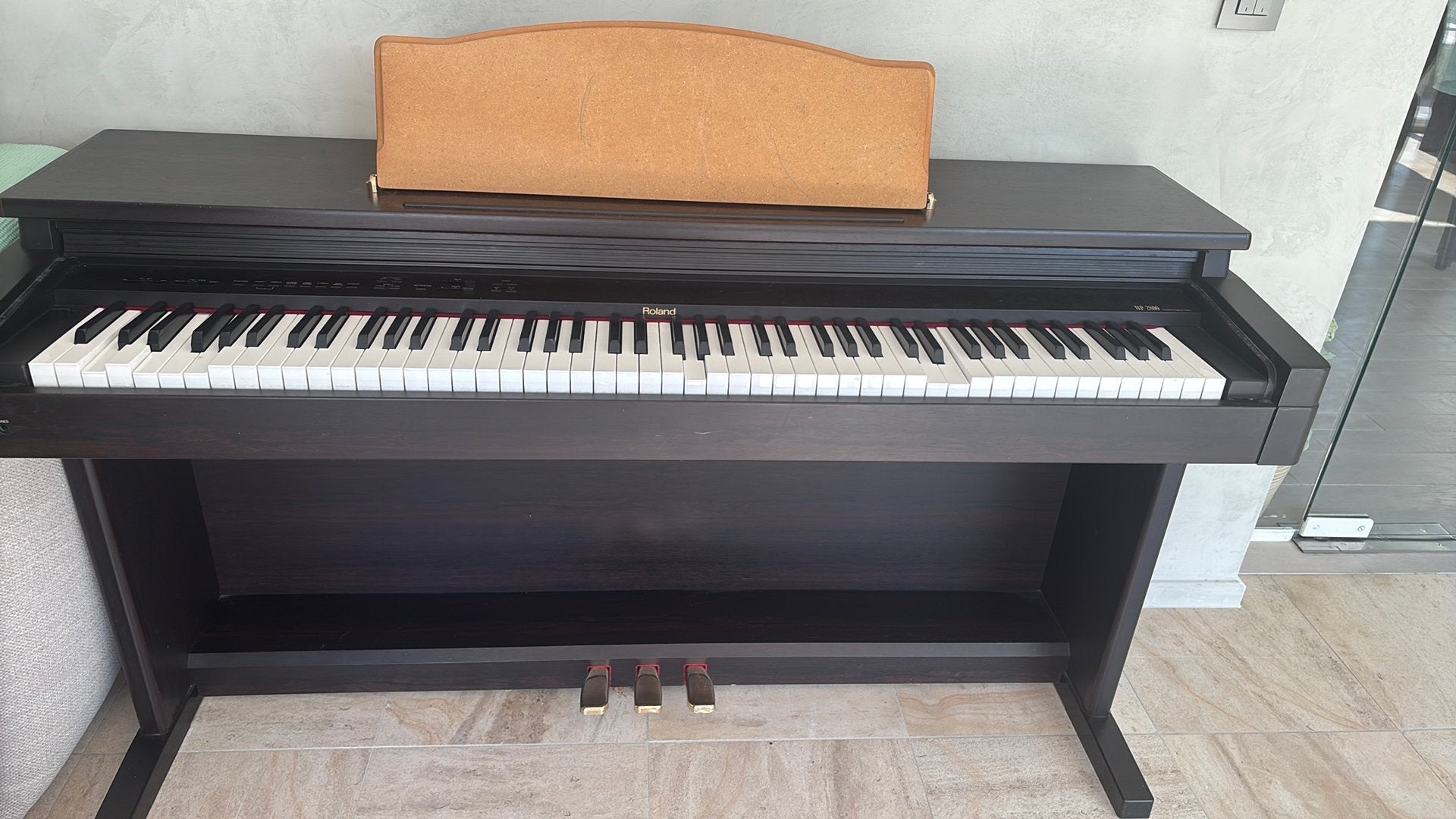 Digitale piano Roland, Muziek en Instrumenten, Ophalen, Gebruikt, Zwart, Digitaal