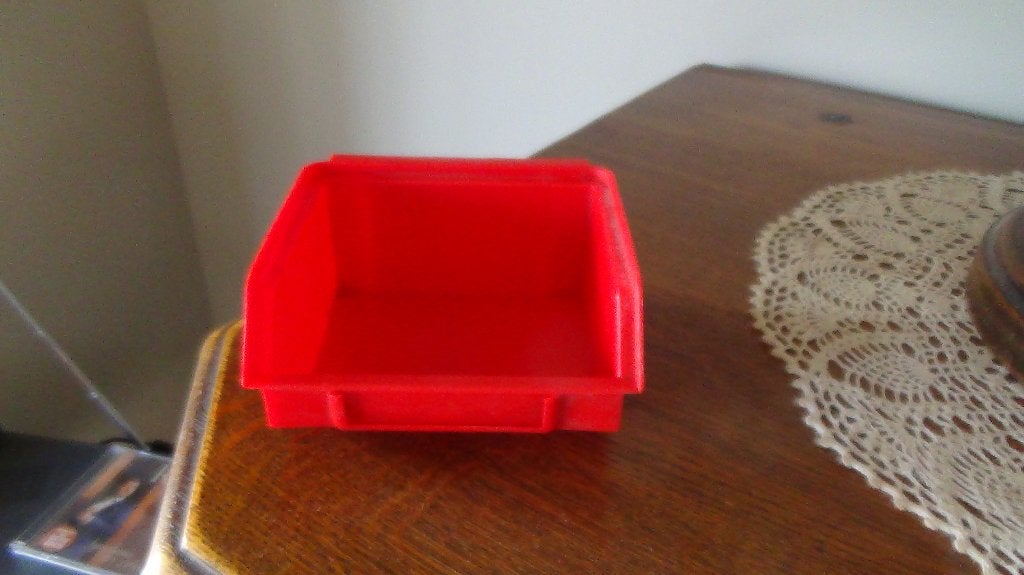 30 RODE SORTEERBAKJES  CA 10CM, Enlèvement