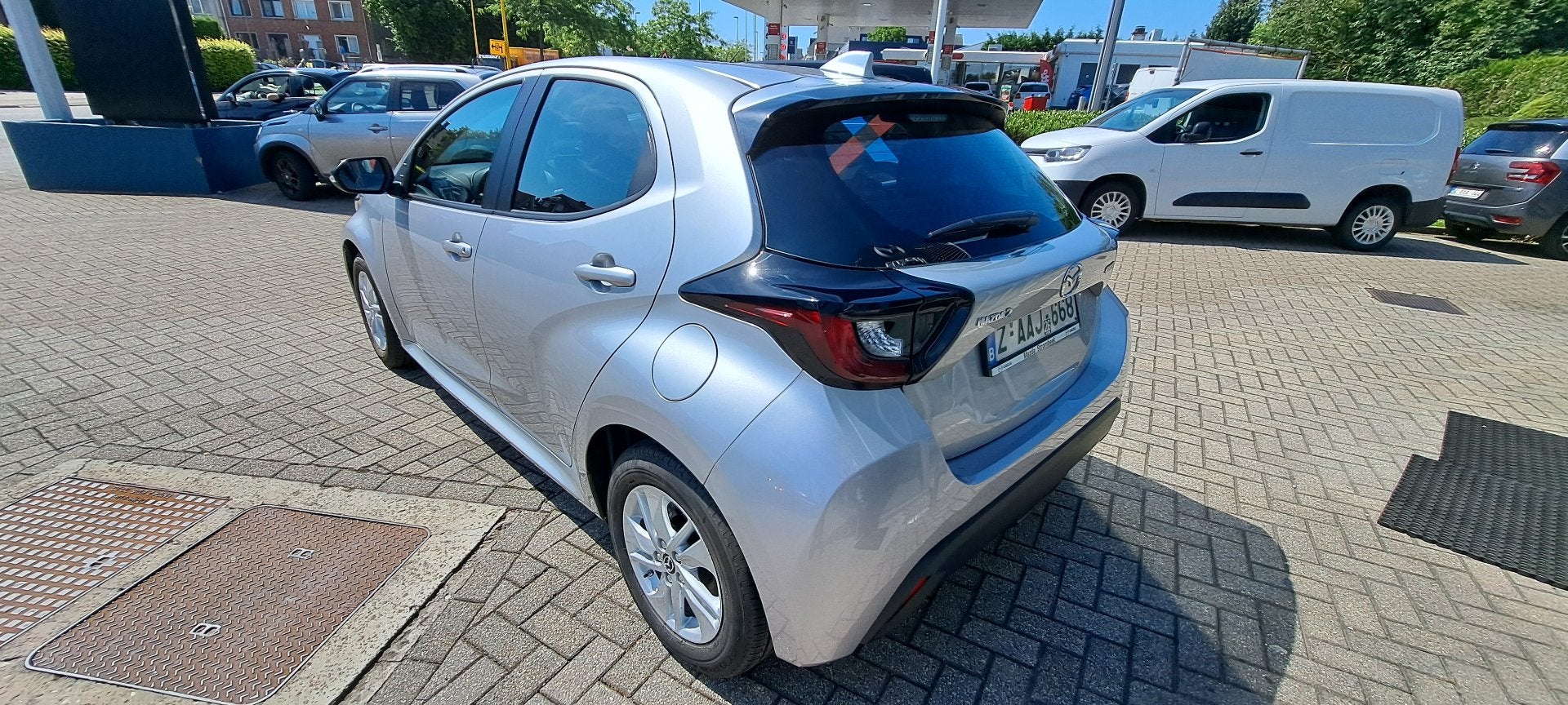 Mazda 2 Hybrid Hybrid VVT‑i 116 hp Centre‑line CVT, Autos, Mazda, Achat, Entreprise, 116 ch, Autres couleurs