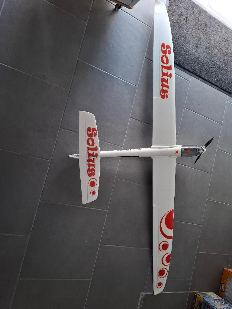 Multiplex - Solius Glider 2160mm VLIEGKLAAR, Hobby en Vrije tijd, Modelbouw | Radiografisch | Vliegtuigen, Ophalen, Gebruikt, Elektro