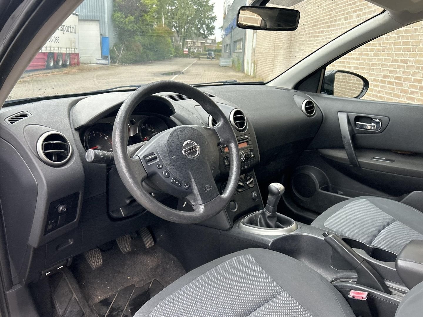 Nissan Qashqai 1.6 Visia, Auto's, Nissan, Elektrische ramen, Zwart, Handgeschakeld, Qashqai