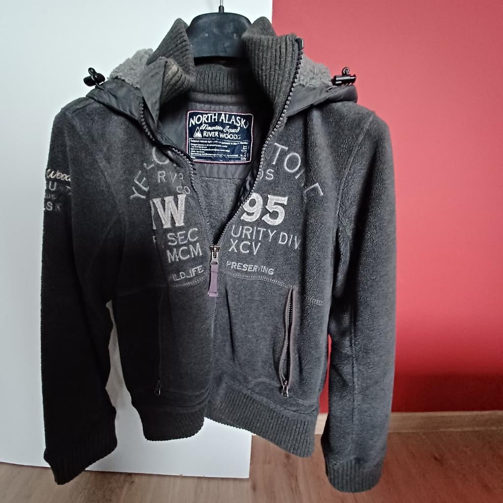 River woods vest 14 jaar, Kleding | Heren, Jassen | Winter, Ophalen, Overige maten, Zo goed als nieuw, River woods