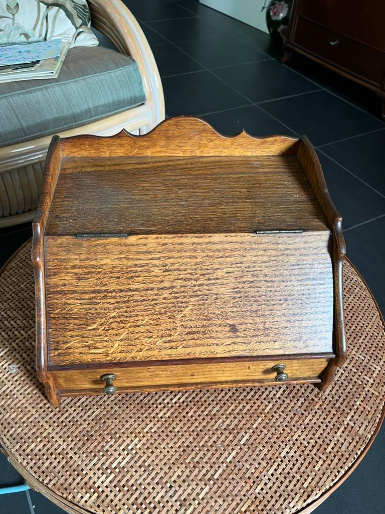 Ecritoire en chene, Antiquités & Art, Enlèvement