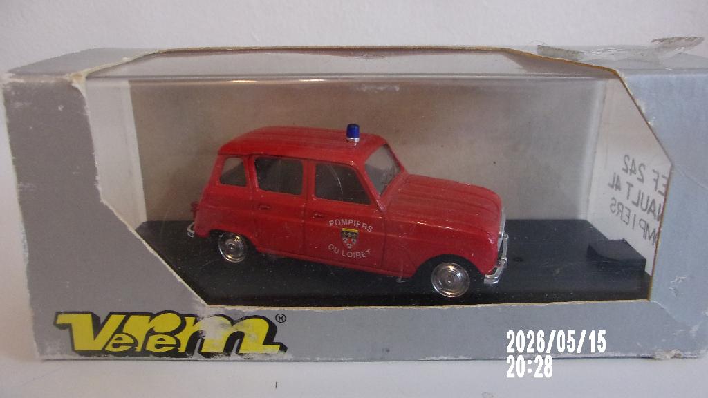 RENAULT 4L pompiers du LOIRET.VEREM 1/43 IMPEC EMBALL.ORIG, Enlèvement ou Envoi, Comme neuf, Voiture, Autres marques
