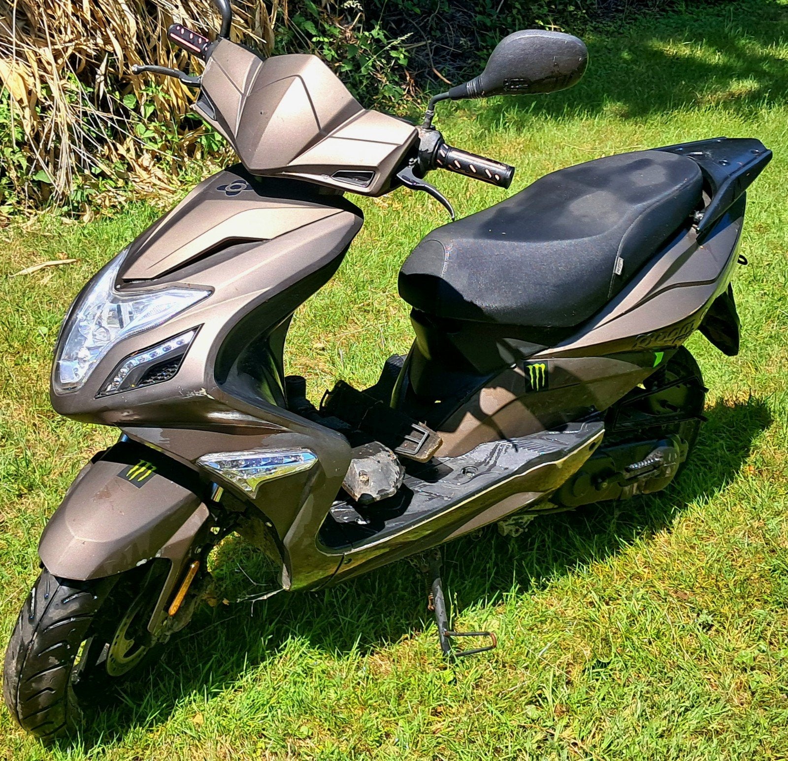 Agm scooter klasse A bouwjaar 2018, Ophalen