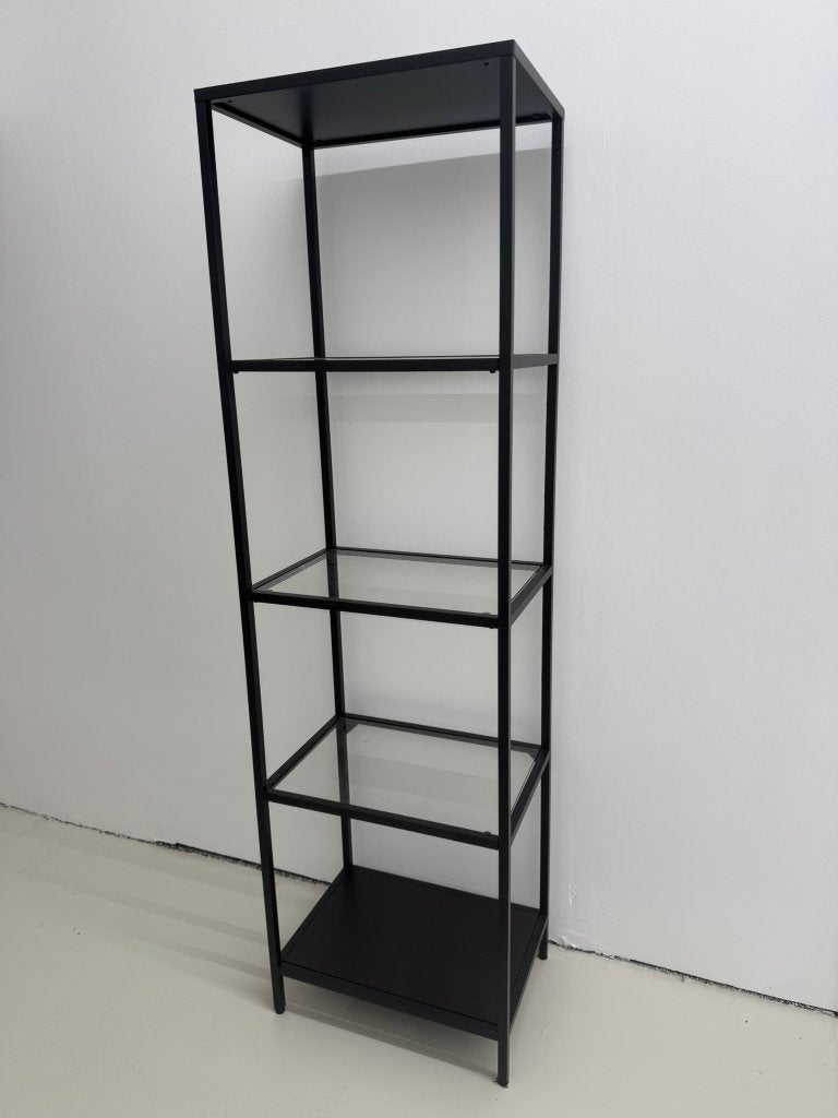 IKEA VITTSJÖ plank van zwart metaal, Huis en Inrichting, Ophalen