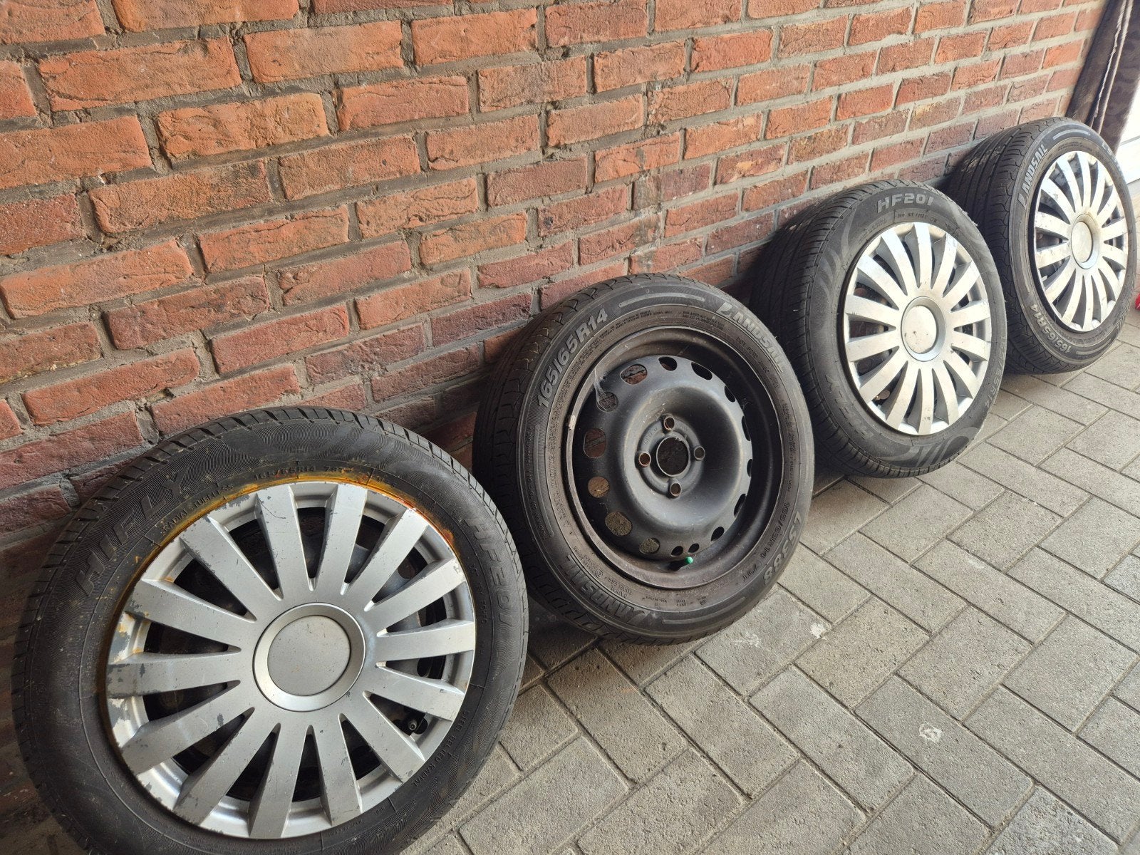 4 banden 14 inch, Ophalen, 14 inch, Band(en)