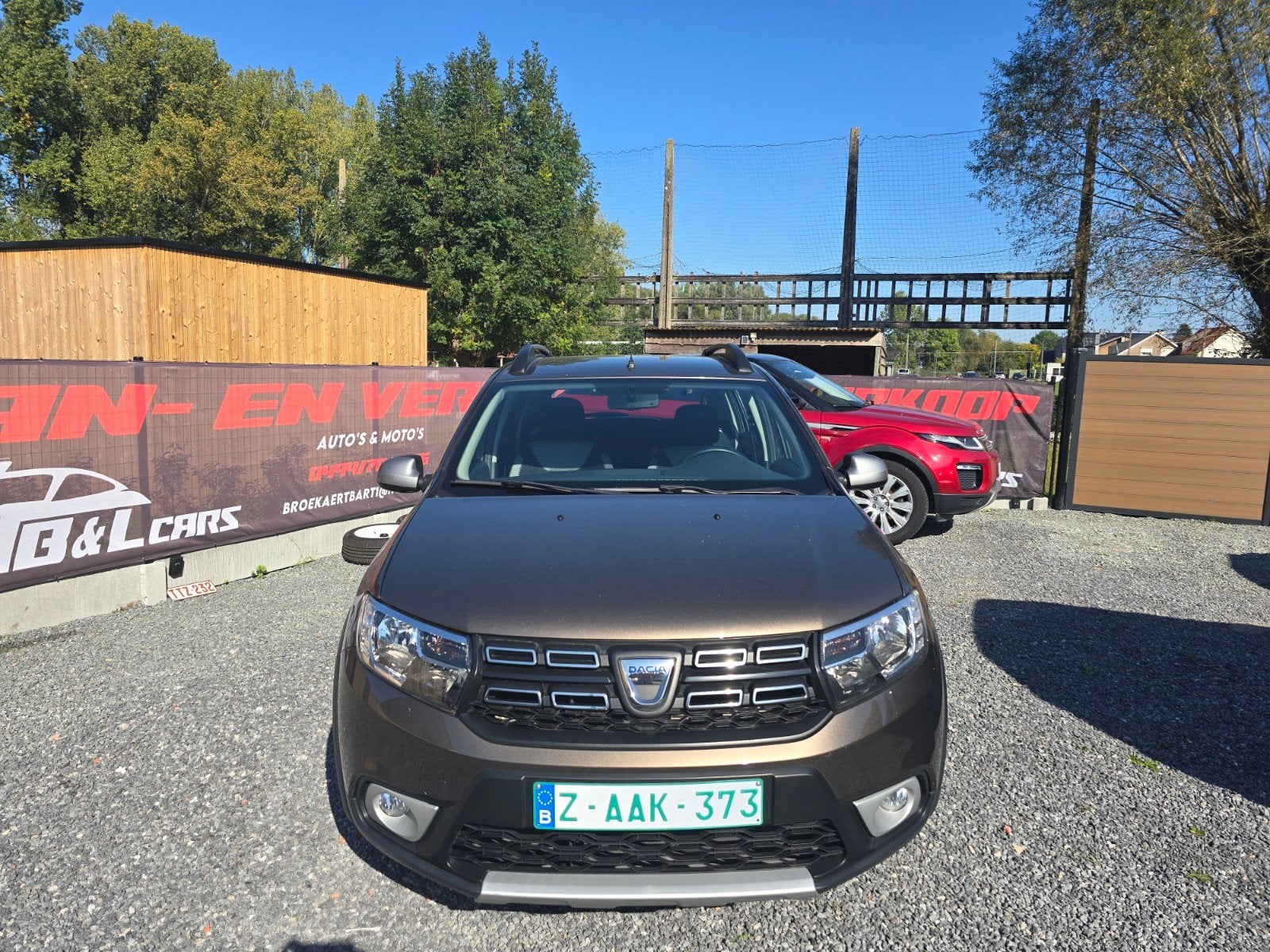 Dacia Sandero, Auto's, Voorwielaandrijving, Stof, Bruin, Bedrijf