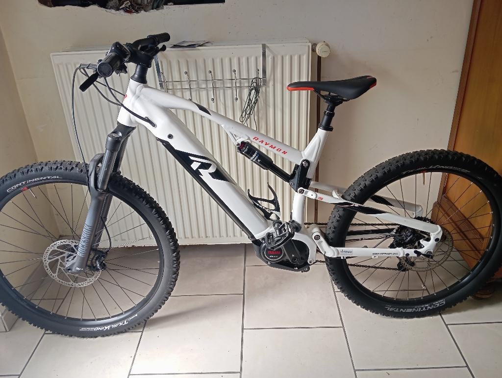 RAYMON TRAILRAY E140 ELEKTRISCHE MOUNTAINBIKE, Ophalen, Zo goed als nieuw, Heren, Overige merken