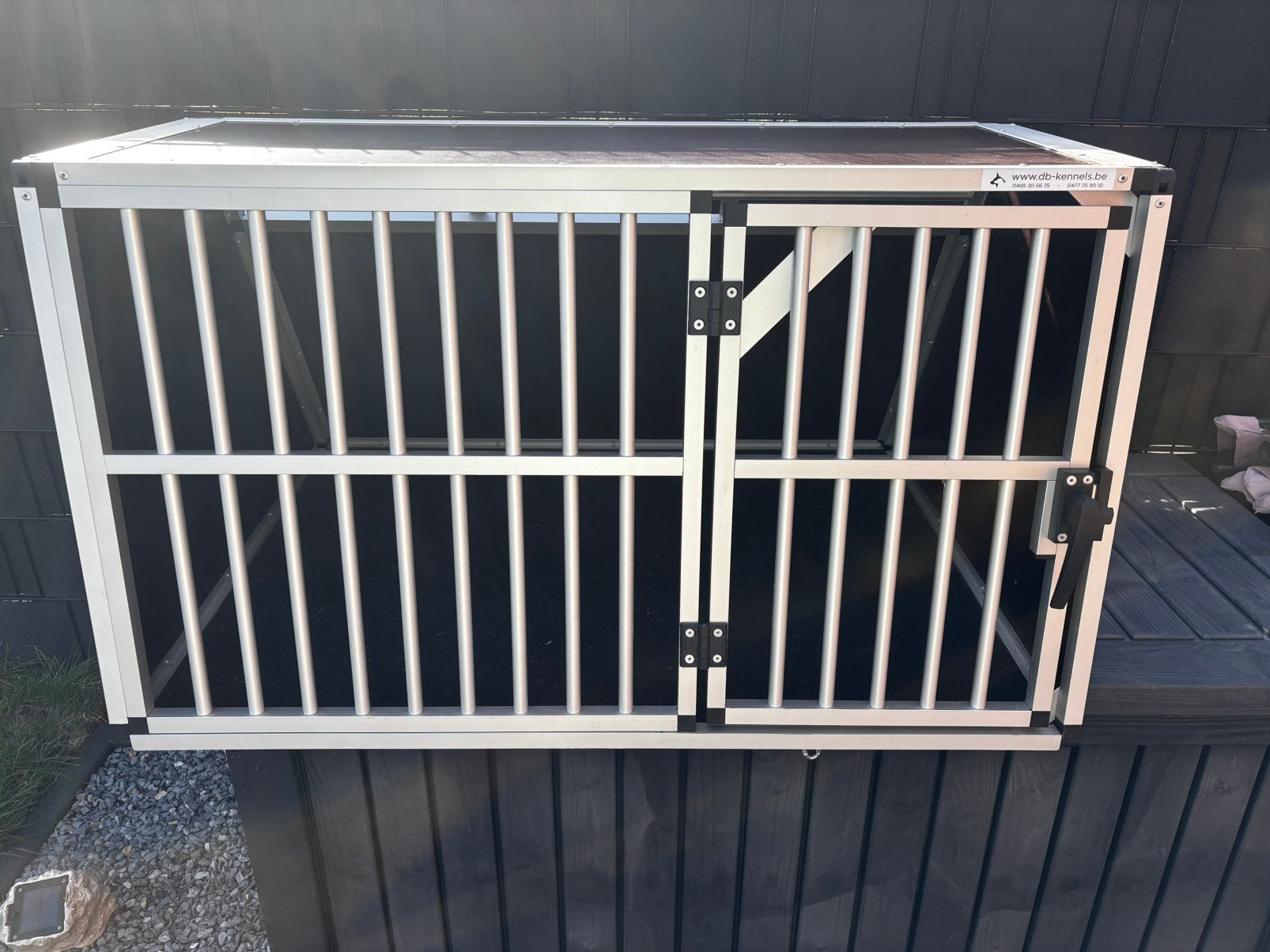 Cage pour chien spacieuse à vendre, 75 à 110 cm, Comme neuf, Enlèvement, Niche à chien
