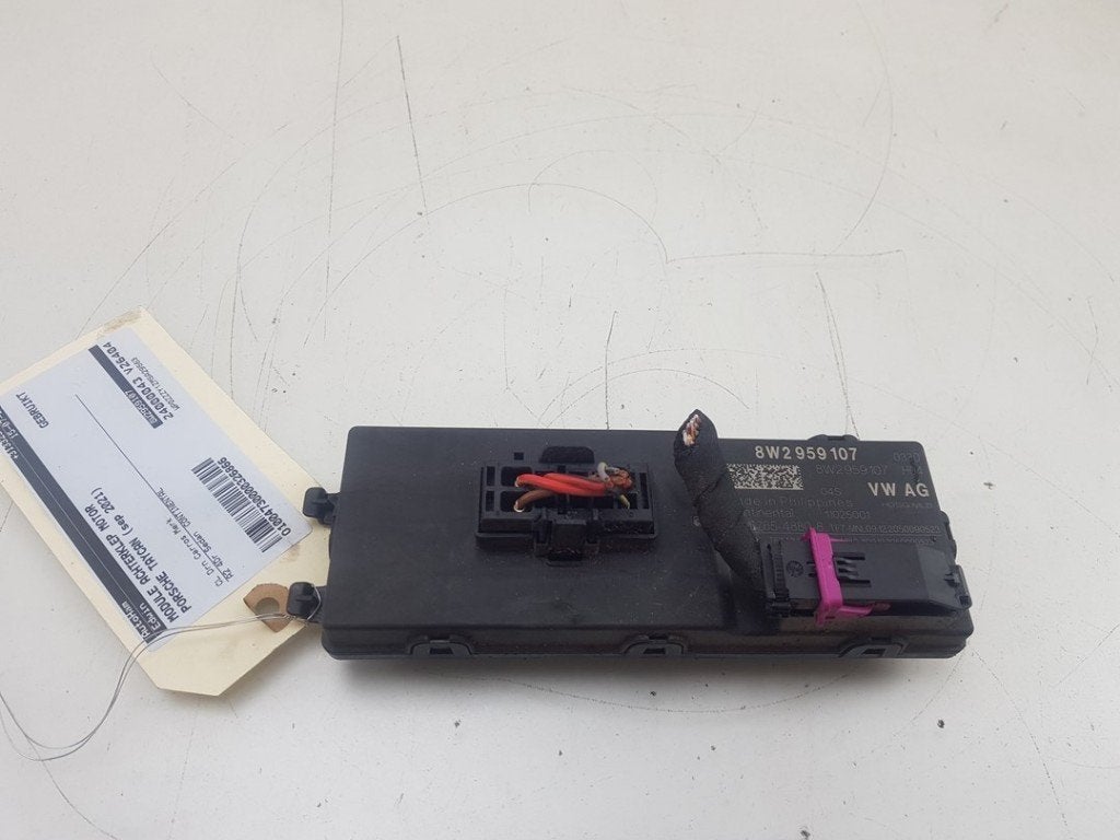 MODULE ACHTERKLEP MOTOR Porsche Taycan (Y1A), Auto-onderdelen, Gebruikt, Porsche, Continental AG, Continental-Plaza 1
30175  Hannover, DE