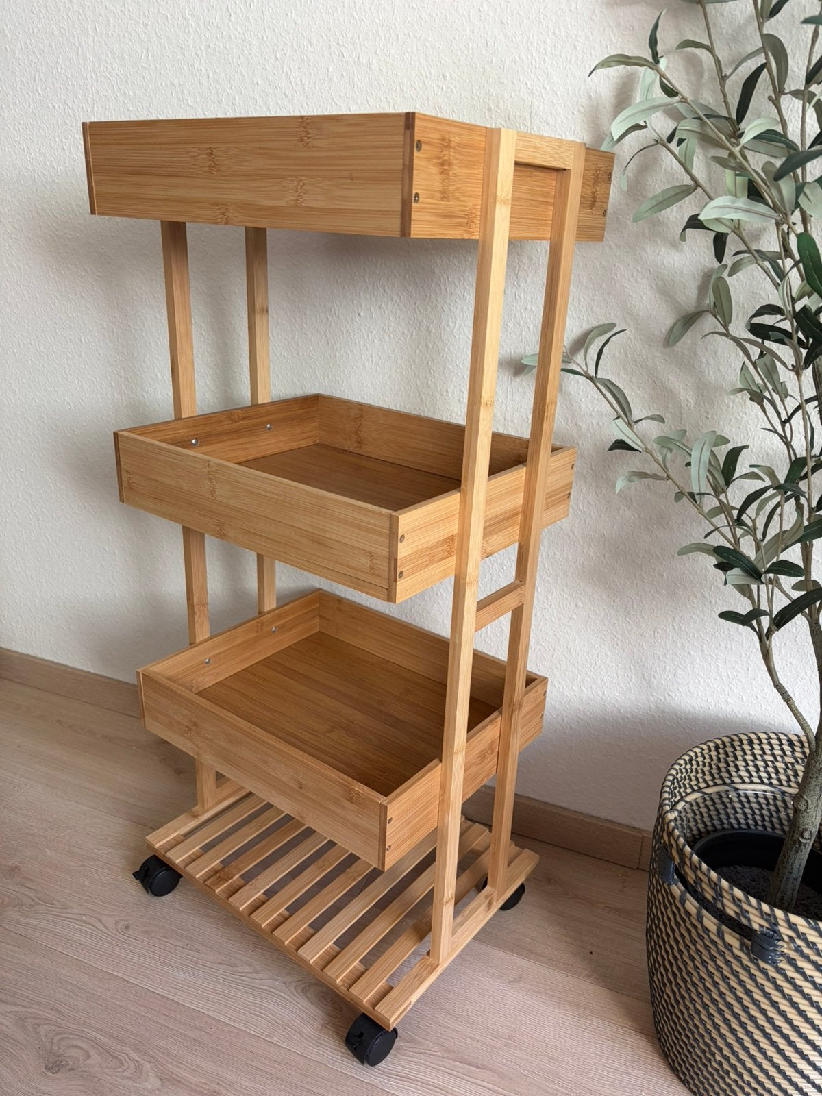 Etagère / keukentrolley / opbergrek in bamboe met 4 etages, Ophalen, Zo goed als nieuw, Etagère