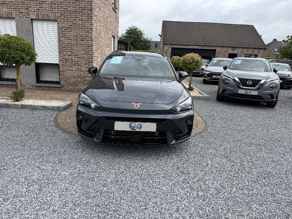 CUPRA Leon ST 1.5 eTSI 150PK MHEV DSG EL/KOFFER *6855KM*, Auto's, Cupra, Automaat, 1498 cc, 4 cilinders, https://public.car-pass.be/vhr/45374290-2339-491f-99ad-4156d4f6b87b