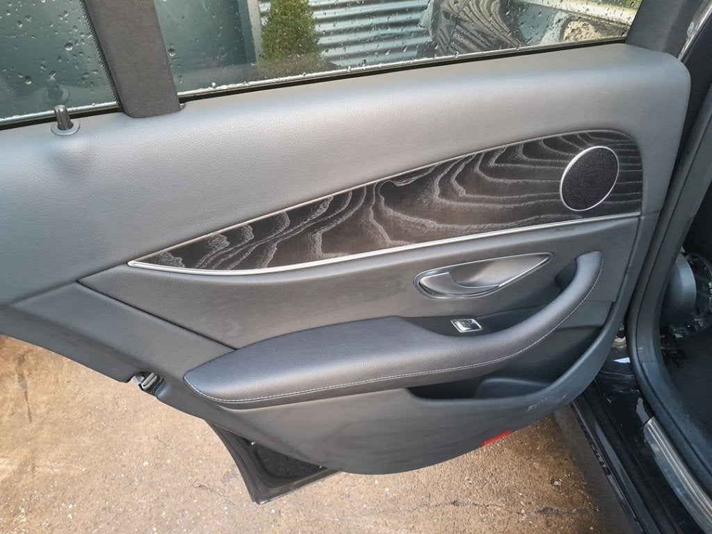 PORTIERBEKLEDING LINKS ACHTER E (W213) (|A2137307105|), Auto-onderdelen, Gebruikt, Mercedes-Benz, Dialog.mb@mercedes-benz.com