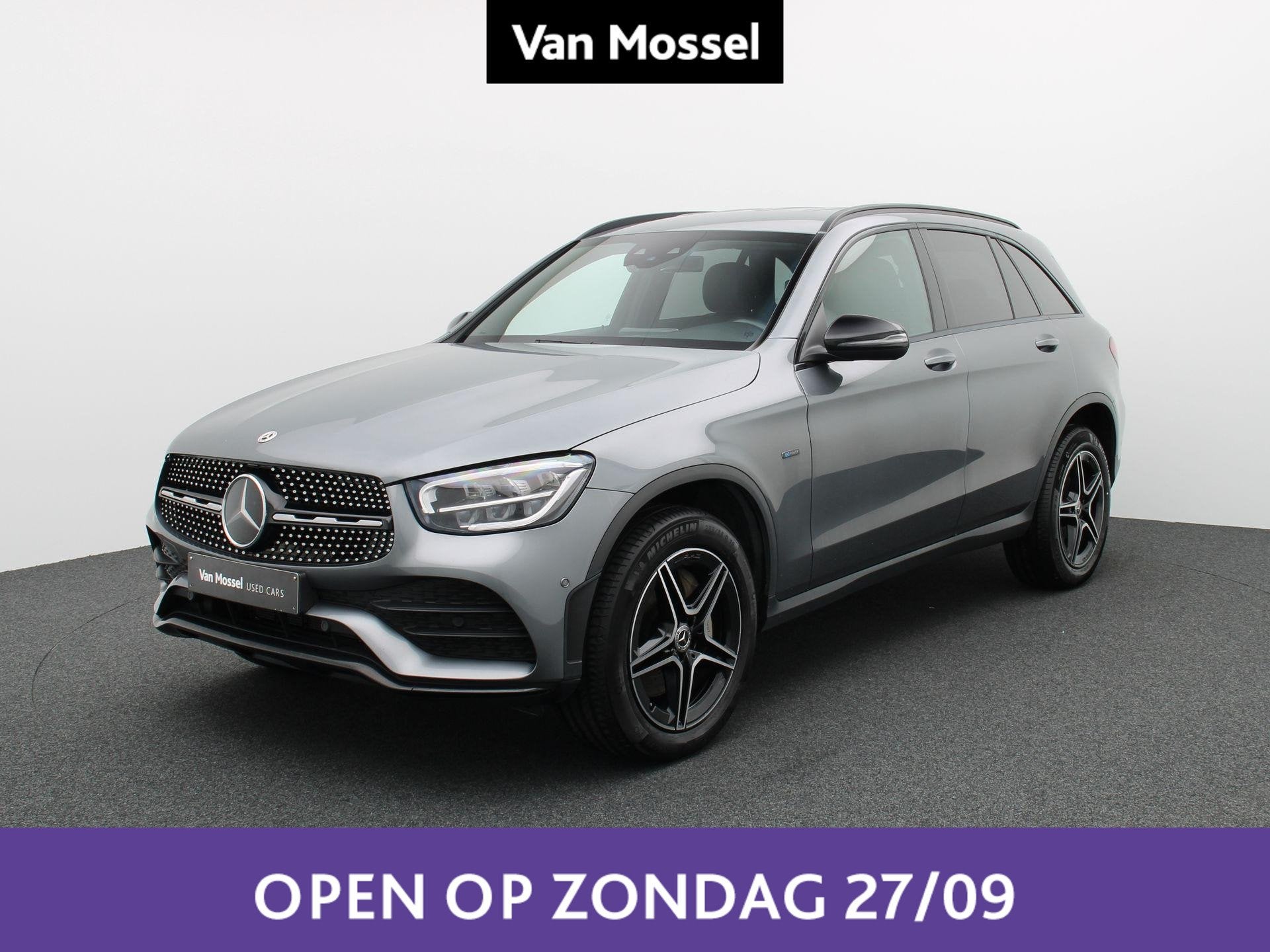 Mercedes-Benz GLC 300de + AMG LINE + LED + CAMERA + SENSOREN, Auto's, Automaat, Dealer onderhouden, 4 cilinders, 5 zetels