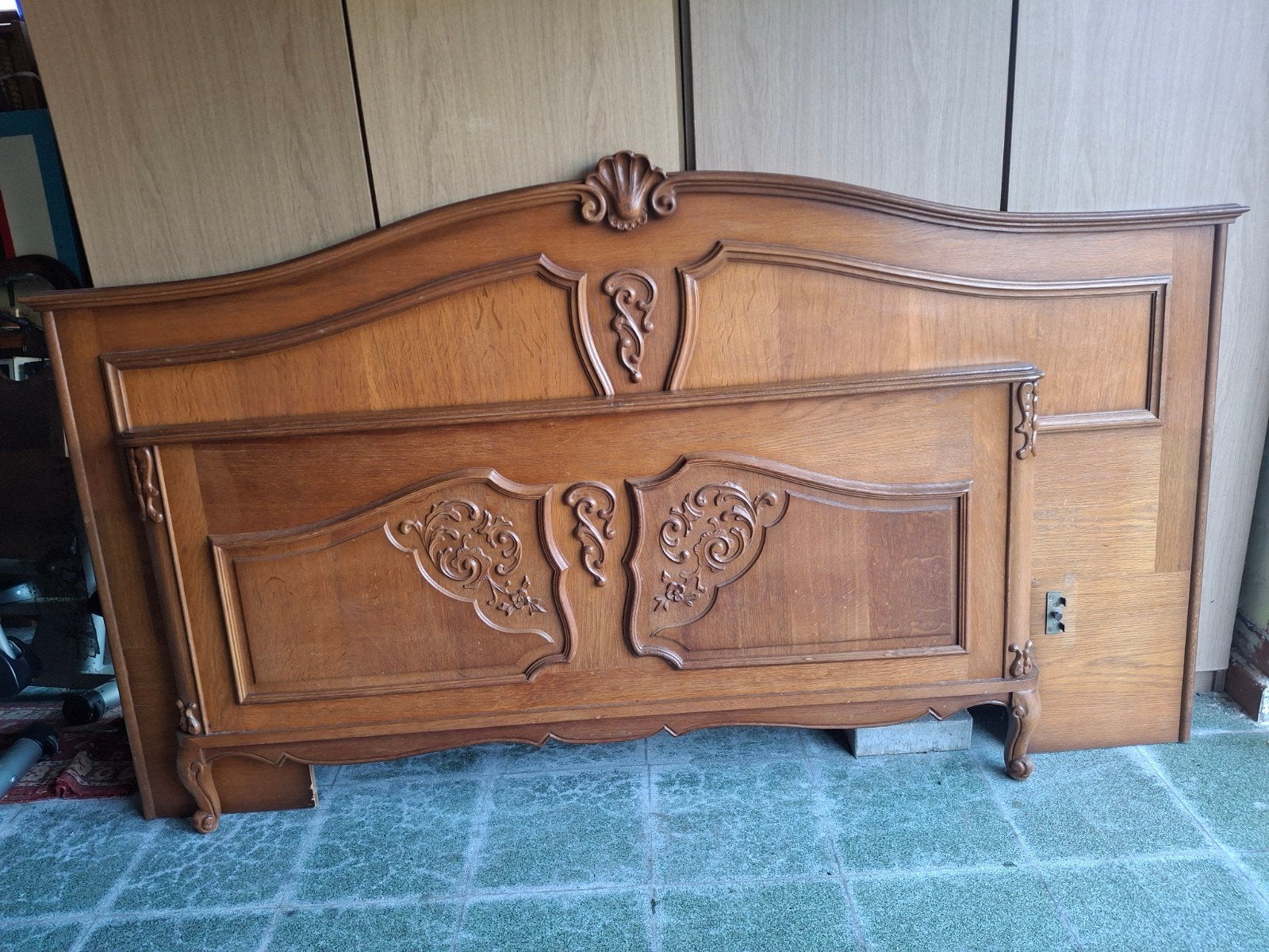 Eiken retro bed met 2 nachtkastjes, Huis en Inrichting, Slaapkamer | Bedden, Ophalen, Bruin
