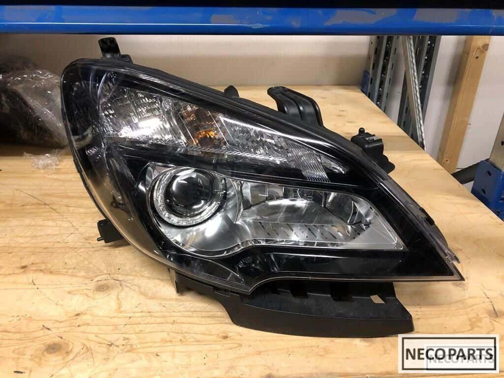 OPEL MOKKA XENON KOPLAMP ORIGINEEL ALLES LEVERBAAR, -, Opel, Utilisé, -