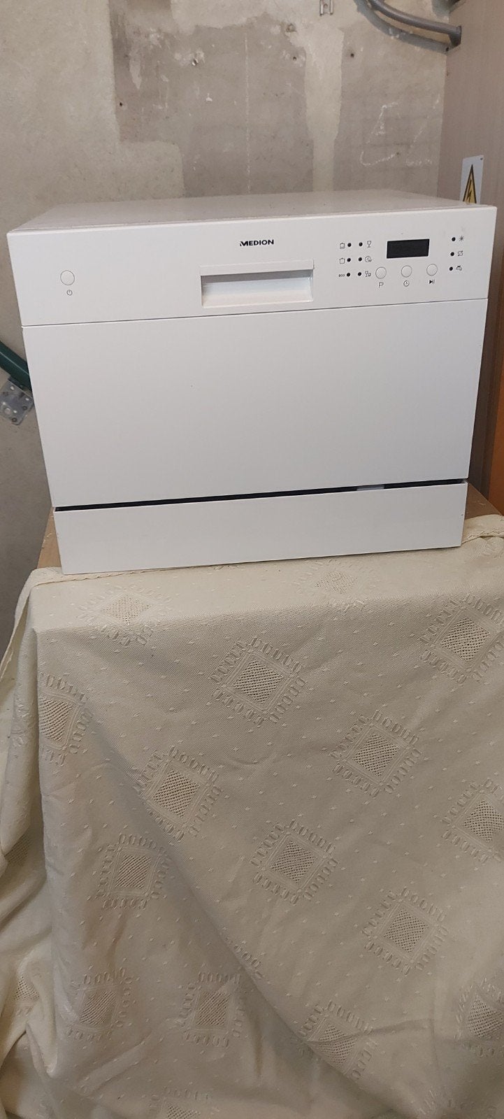 tafel vaatwas medion, Enlèvement