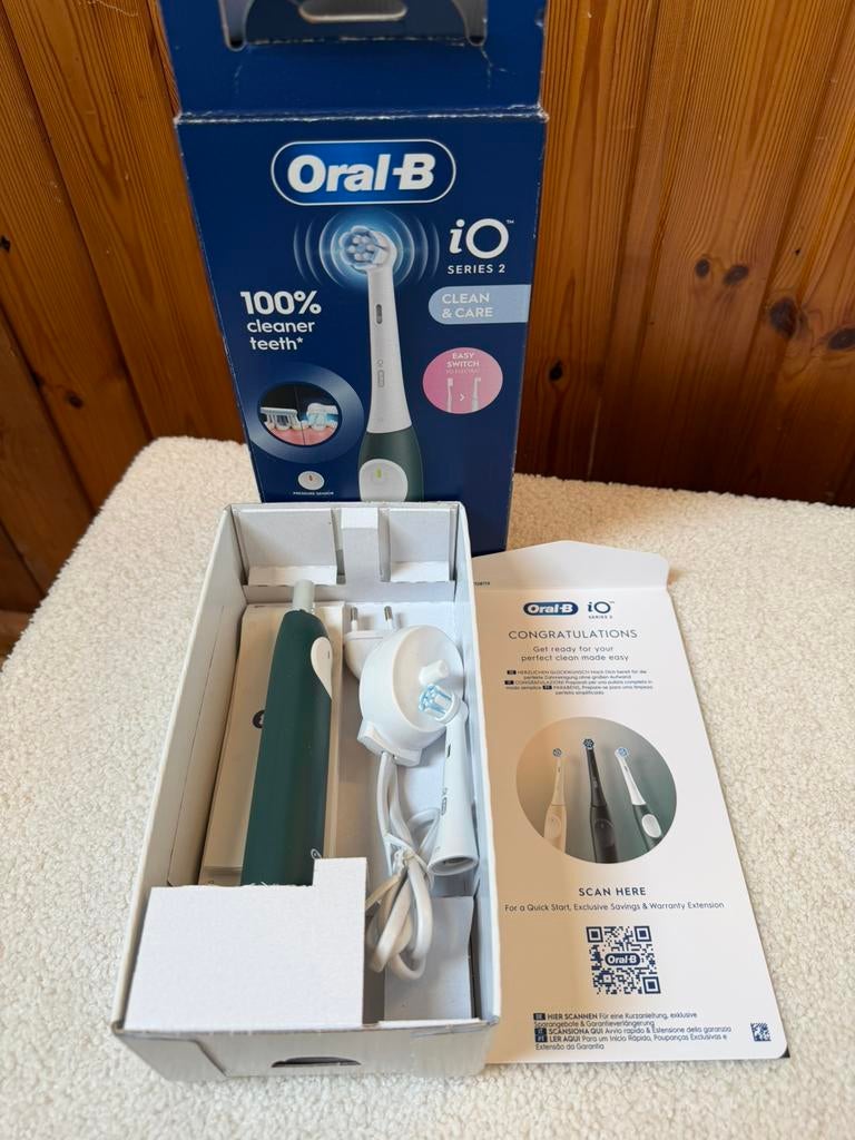 Oral-B iO series 2, Bijoux, Sacs & Beauté, Beauté | Soins de la bouche, Comme neuf, Brosse à dents, Enlèvement